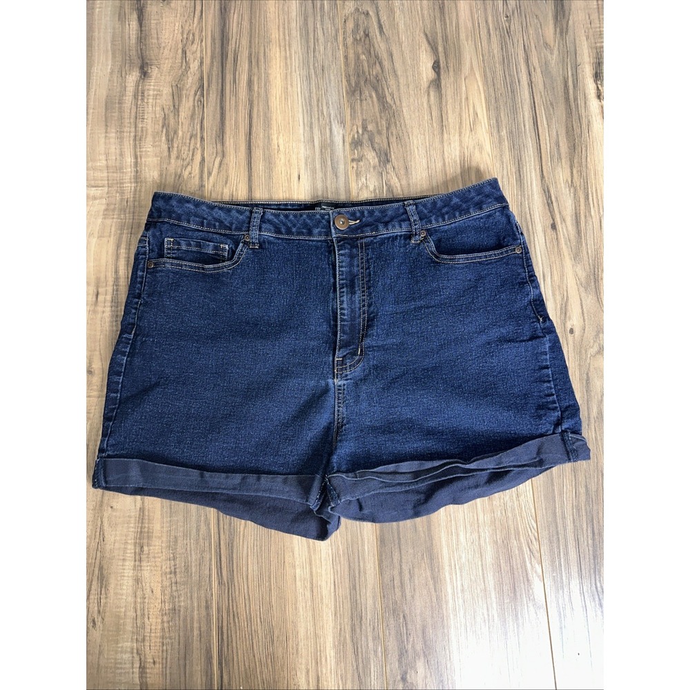 Forever 21+ Women's Size 18 Shorts Dark Blue